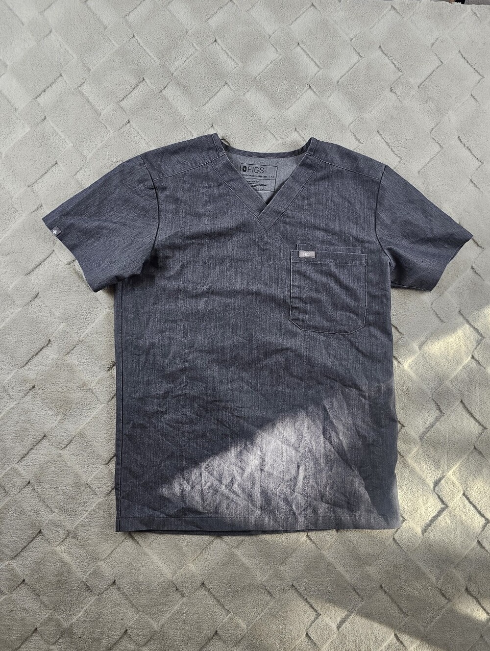 Figs Leon Three-Pocket Scrub Top Mens Extra Small Gray Medical Nurse Wear